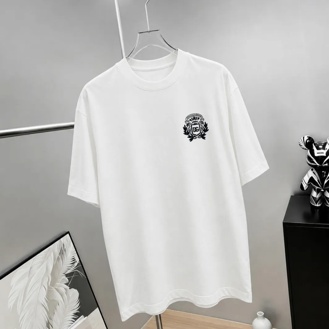 dg～ logo 《 》 ， ， tee， ， Same Style ， : Black White Coffee Brown Size：S（90-130 ） M（125-150 ） L（135-165 ） XL（160-190 ） XXL（185 ）